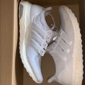 White adidas ultra boost !